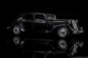 Citroën Traction Avant 15/6F (15 CV) | Limousine | Maisto | www.andere.hahlmodelle.de