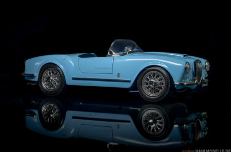 Lancia Aurelia B 24 Spider | Roadster | Bburago | www.andere.hahlmodelle.de