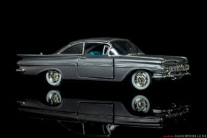 Chevrolet Impala two-door Sedan | Limousine | Road Champs | 1:43 | www.andere.hahlmodelle.de