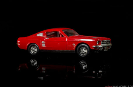 Ford Mustang I (1. Version) | Coupé | Ixo (Del Prado Car Collection) | 1:43 | www.andere.hahlmodelle.de