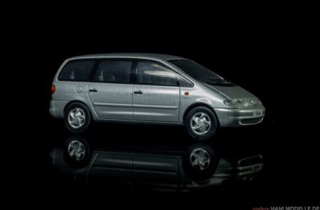 Volkswagen Sharan (Typ 7M8) | Van | Herpa | 1:43 | www.andere.hahlmodelle.de