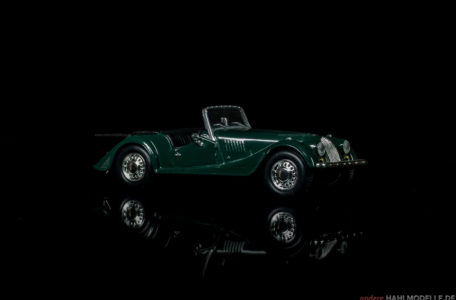 Morgan Plus Four | Roadster | Ixo (Del Prado Car Collection) | 1:43 | www.andere.hahlmodelle.de