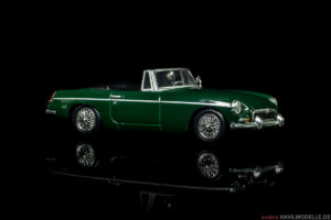 BMC MGB | Roadster | Ixo (Del Prado Car Collection) | 1:43 | www.andere.hahlmodelle.de
