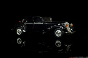 Citroën Traction Avant (11 CV) | Limousine | Ixo (Del Prado Car Collection) | 1:43 | www.andere.hahlmodelle.de