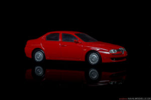 Alfa Romeo 156 | Limousine | Ixo (Del Prado Car Collection) | 1:43 | www.andere.hahlmodelle.de