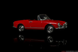 Alfa Romeo Giulietta (750/101) Spider | Roadster | Ixo (Del Prado Car Collection) | 1:43 | www.andere.hahlmodelle.de