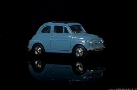 FIAT Nouva 500 | Kleinwagen | Ixo (Del Prado Car Collection) | 1:43 | www.andere.hahlmodelle.de