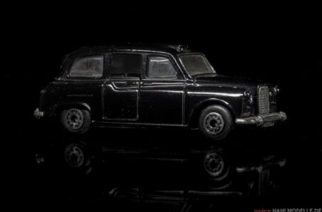 Carbodies FX4R | Limousine | Matchbox Intl. Ltd. | Matchbox Austin FX4R | www.andere.hahlmodelle.de