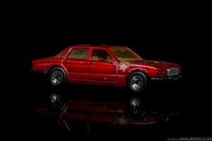 Jaguar XJ40 | Limousine | Matchbox Toys Ltd. | www.andere.hahlmodelle.de