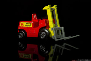 Lansing Bagnall 43588 | Gabelstapler | Lesney Products & Co. Ltd. | Matchbox Superfast „Fork Lift Truck“ | 1:62 | www.andere.hahlmodelle.de