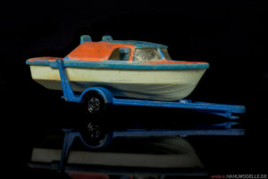 Bertram 61 Cabin Cruiser | Boot/Trailer | Lesney Products & Co. Ltd. | Matchbox Superfast „Boat and Trailer“ | 1:125 | www.andere.hahlmodelle.de