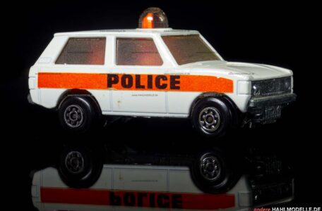 Range Rover | Geländewagen | Lesney Products & Co. Ltd. | Matchbox Rolamatics „Police Patrol“ | 1:61 | www.andere.hahlmodelle.de